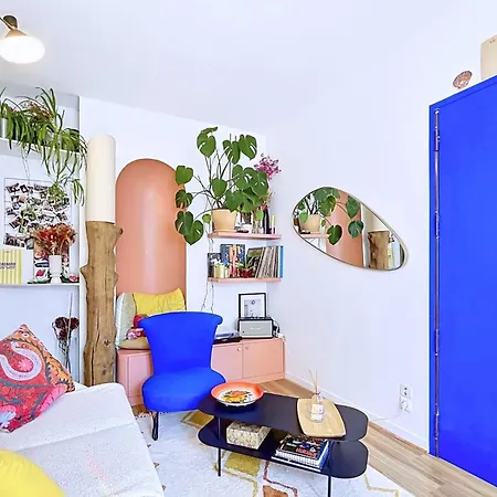 Apartment Charming 2 Near Canal Saint-martin *